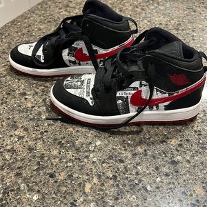 Air Jordan Nike’s size 13